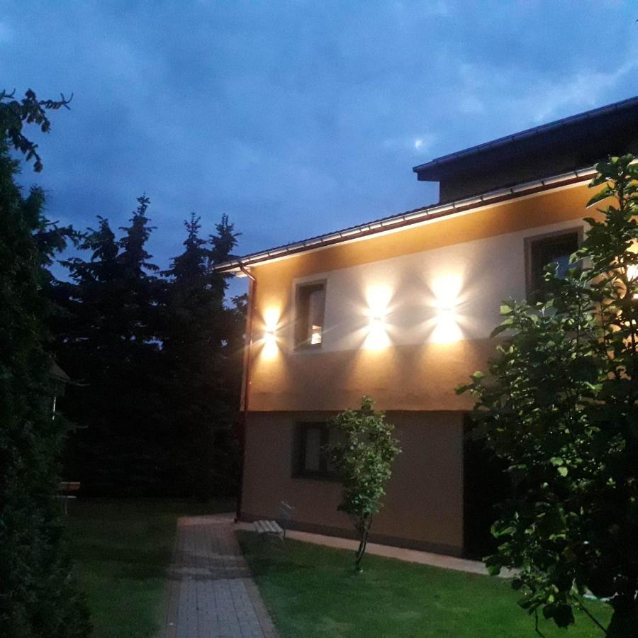Noclegi I Restauracja Gracja Bełchatów Exterior foto