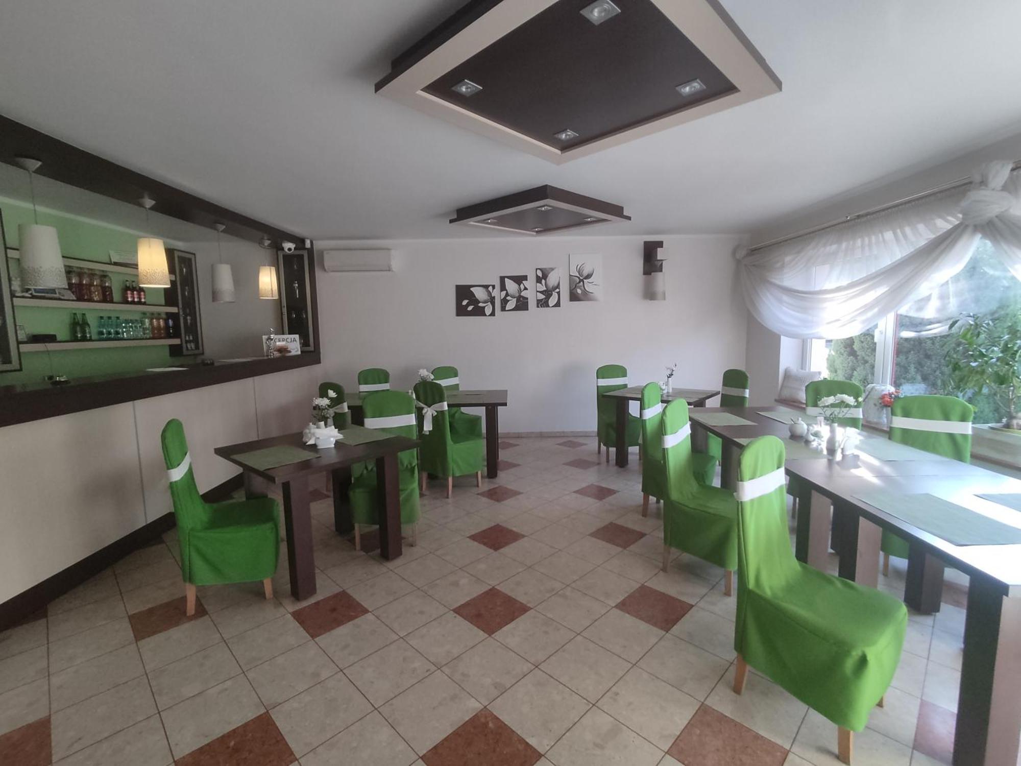 Noclegi I Restauracja Gracja Bełchatów Exterior foto