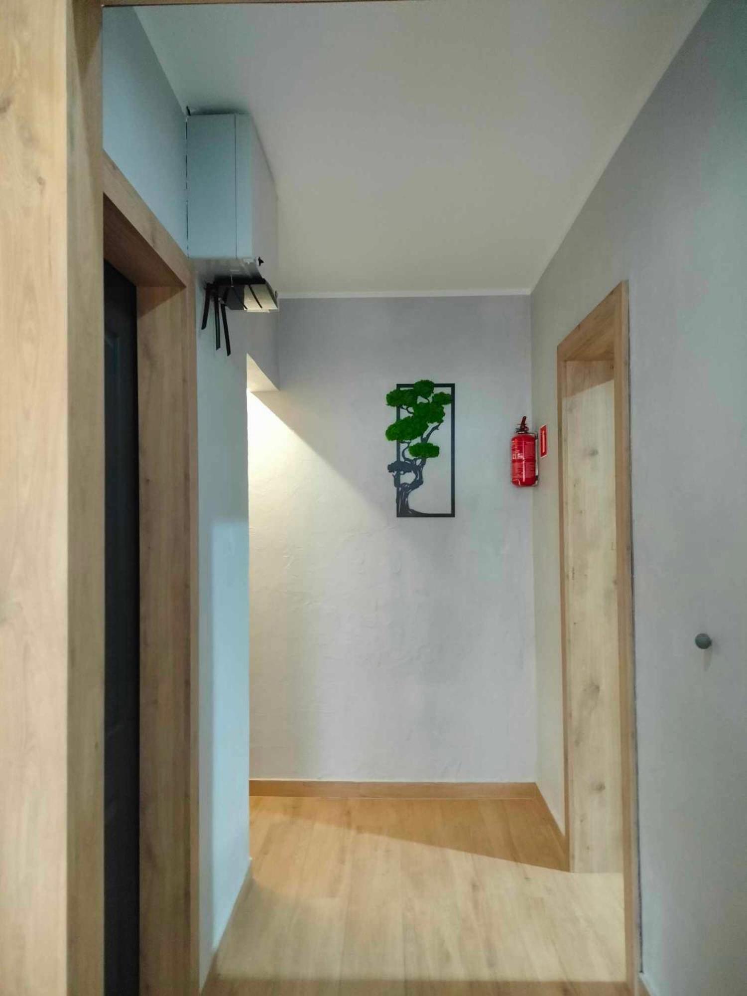 Noclegi I Restauracja Gracja Bełchatów Exterior foto