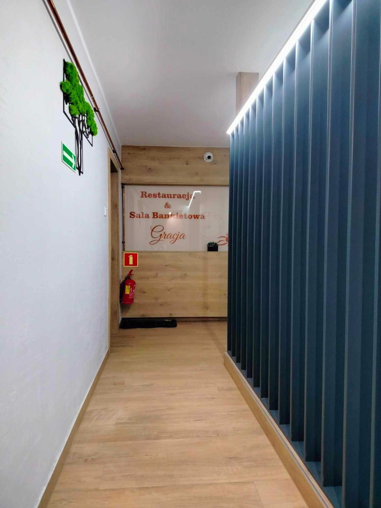 Noclegi I Restauracja Gracja Bełchatów Exterior foto